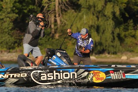 The 2023 Bassmaster Classic kicked off Friday in Knoxville, Tennessee on the Tennessee River with some of the best anglers in the world coming together to compete in what has become known as the. . Bassmaster live